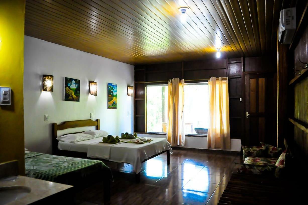 Amazon Turtle Lodge Careiro Exterior photo